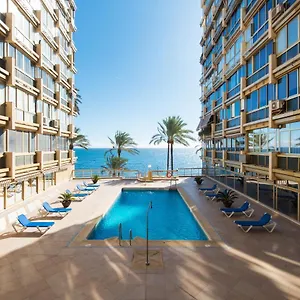 Rentandhomes Beachfront Center Apartment